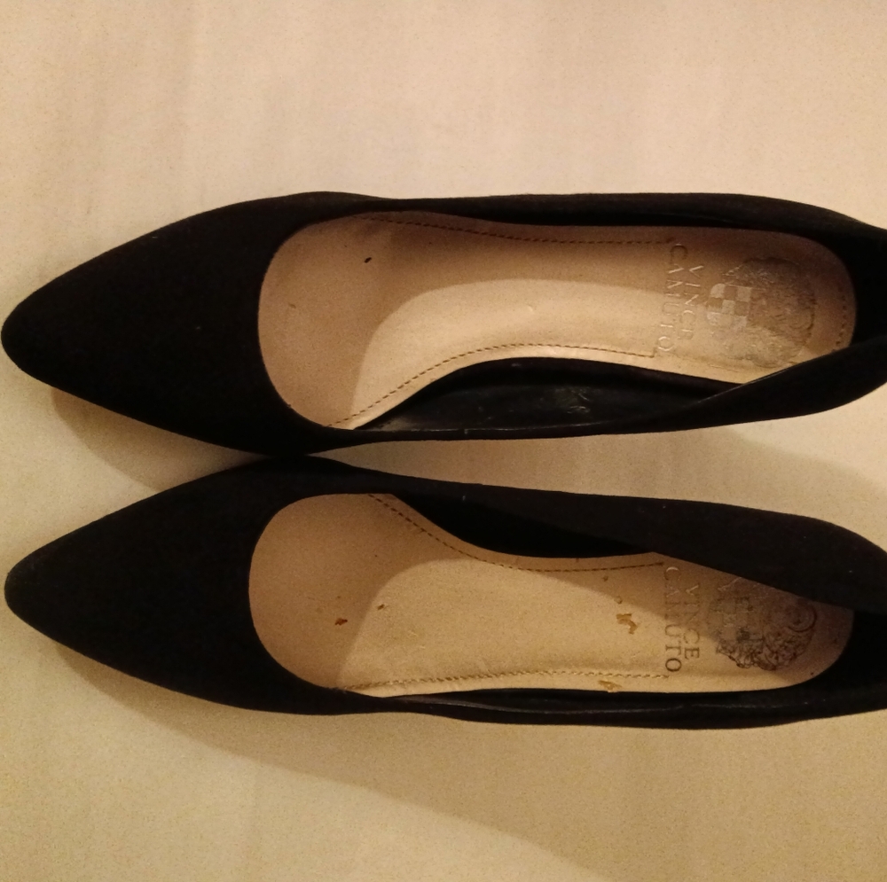Vince Camito VP Farin Black Suede Pump Size 8.5 Great Condition